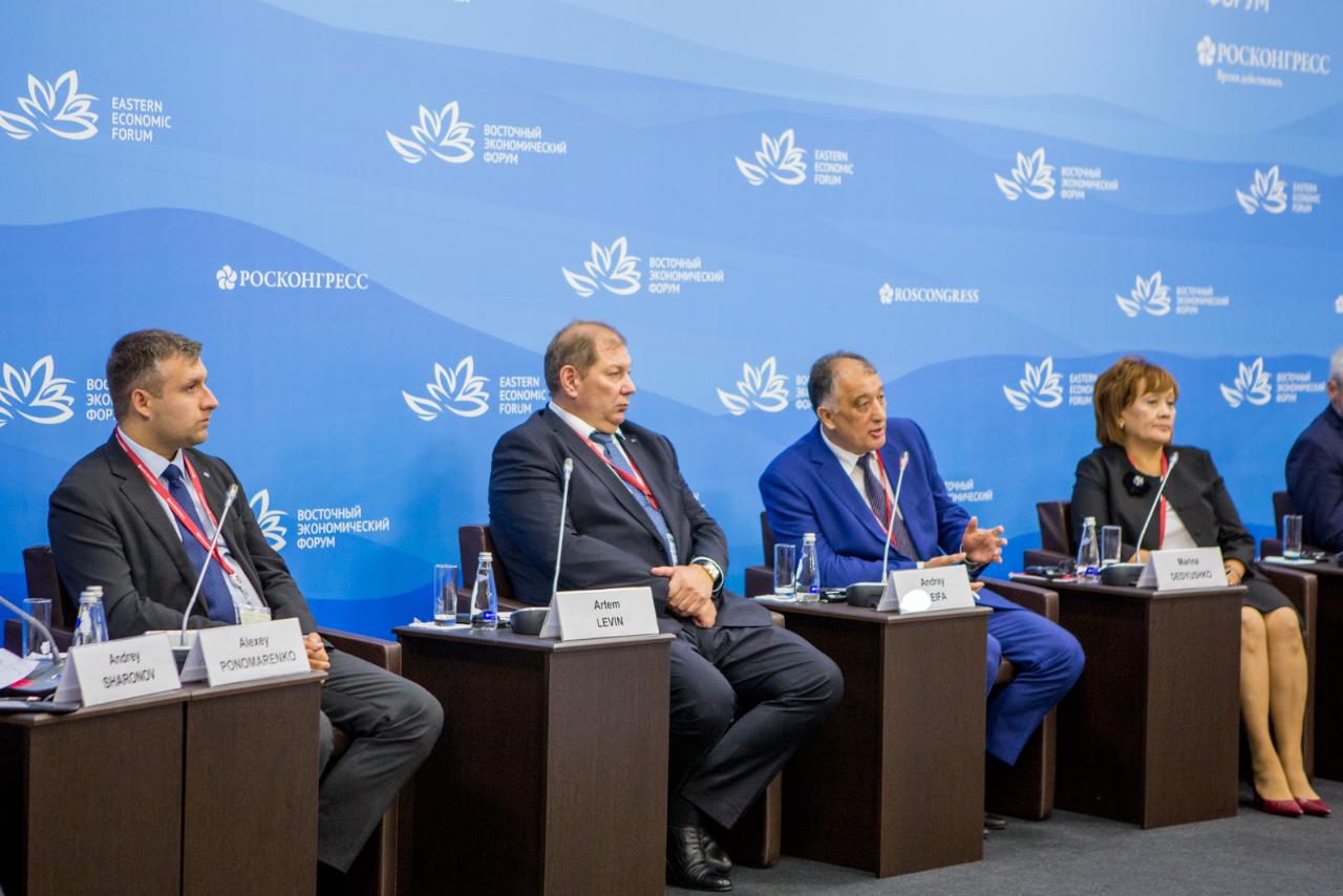 Кадры для угольной отрасли Якутии – опыт АО «Колмар Груп» на ВЭФ-2019 Кадры для угольной отрасли Якутии – опыт АО «Колмар Груп» на ВЭФ-2019