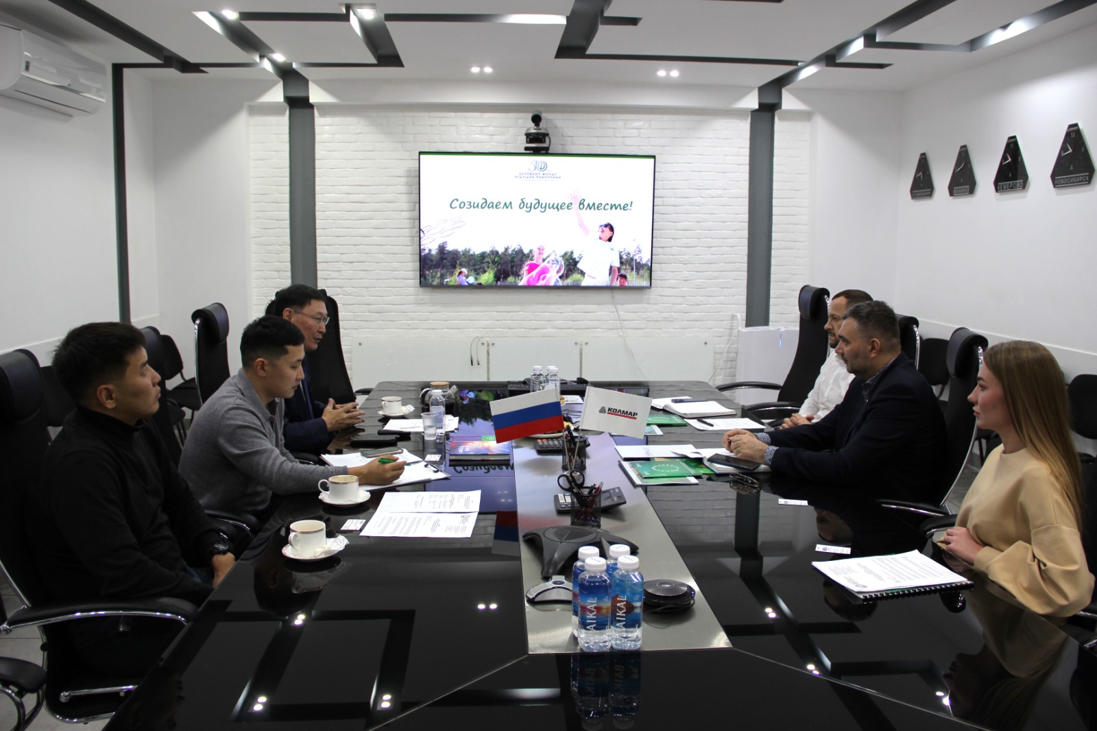 В КОМПАНИИ «КОЛМАР» ПРОШЛА ВСТРЕЧА С ПРЕДСТАВИТЕЛЯМИ ФОНДА БУДУЩИХ ПОКОЛЕНИЙ ЯКУТИИ