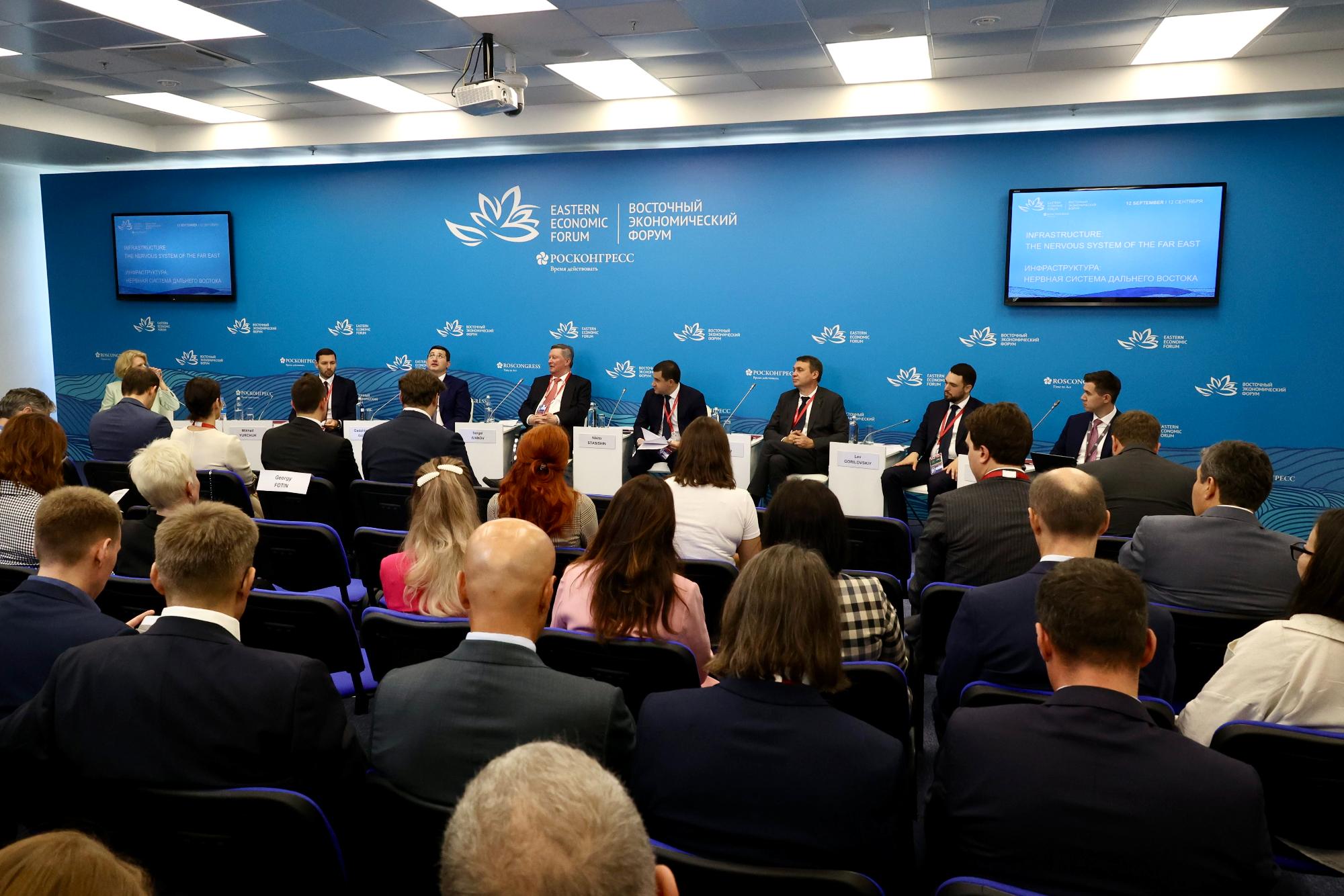 ВАЛЕРИЙ ЦИВИЛЕВ: ГОСУДАРСТВЕННО-ЧАСТНОЕ ПАРТНЕРСТВО ПОЗВОЛИТ РЕШИТЬ ИНФРАСТРУКТУРНЫЕ ПРОБЛЕМЫ ДАЛЬНЕВОСТОЧНЫХ РЕГИОНОВ ВАЛЕРИЙ ЦИВИЛЕВ: ГОСУДАРСТВЕННО-ЧАСТНОЕ ПАРТНЕРСТВО ПОЗВОЛИТ РЕШИТЬ ИНФРАСТРУКТУРНЫЕ ПРОБЛЕМЫ ДАЛЬНЕВОСТОЧНЫХ РЕГИОНОВ