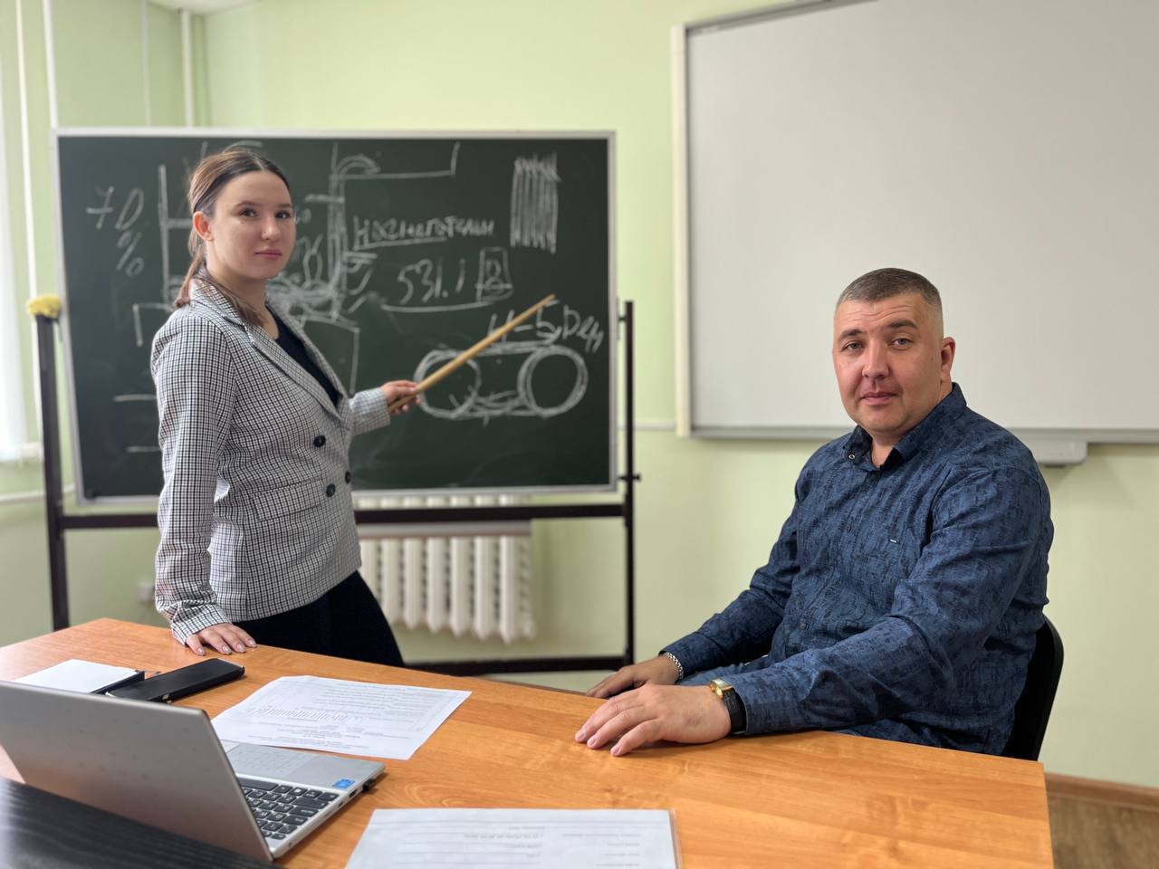 СОТРУДНИКИ ОБОГАТИТЕЛЬНЫХ ФАБРИК «КОЛМАРА» ПРОШЛИ КУРСЫ ПЕРЕПОДГОТОВКИ СОТРУДНИКИ ОБОГАТИТЕЛЬНЫХ ФАБРИК «КОЛМАРА» ПРОШЛИ КУРСЫ ПЕРЕПОДГОТОВКИ